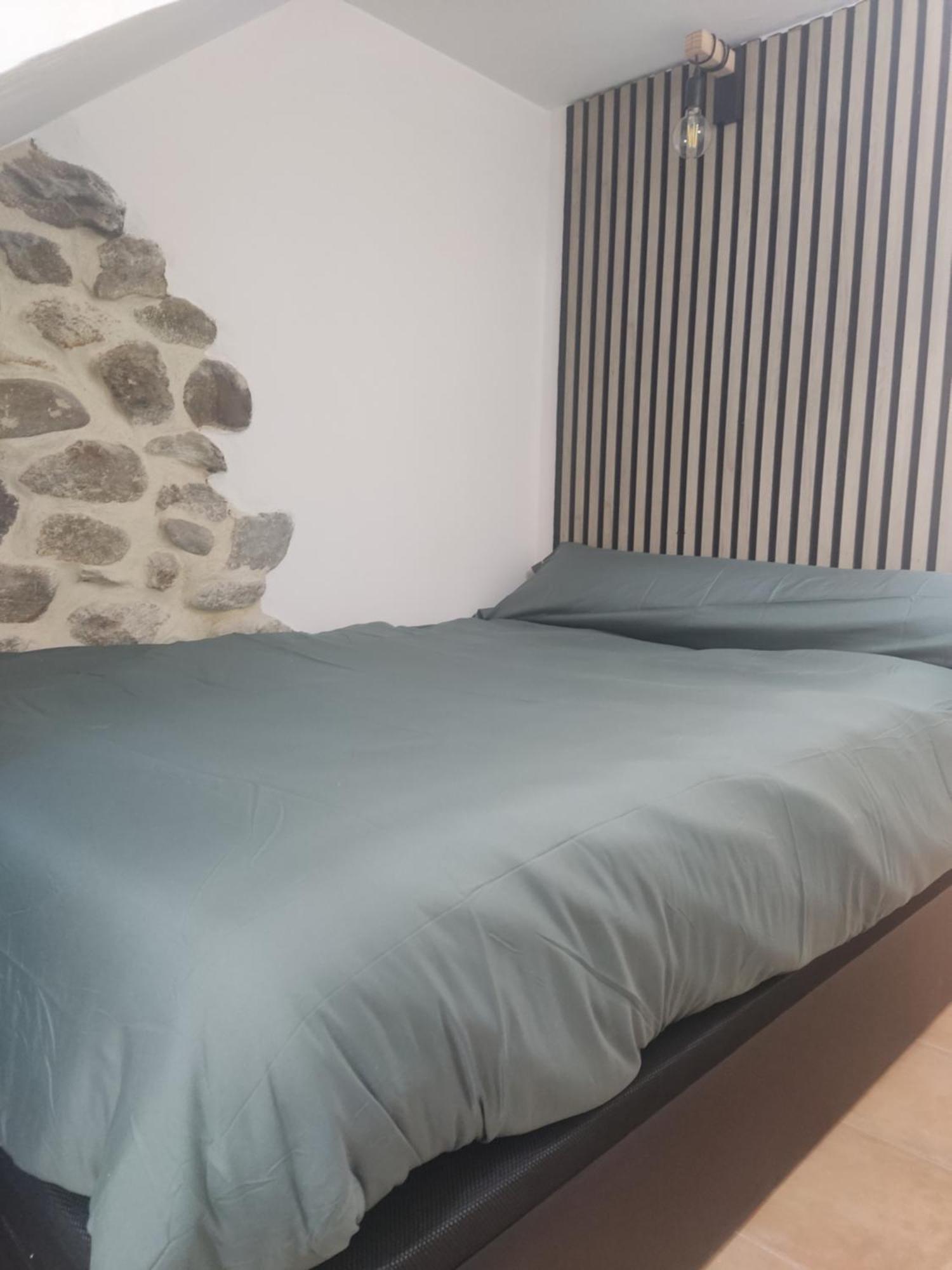 Estudio Bajo La Escalera Redondela Kültér fotó